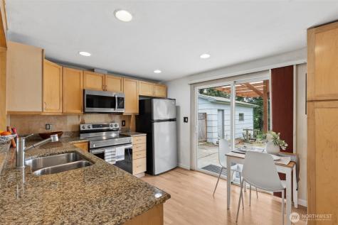15729 Midvale Avenue N Shoreline WA 98133