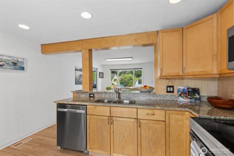 15729 Midvale Avenue N Shoreline WA 98133
