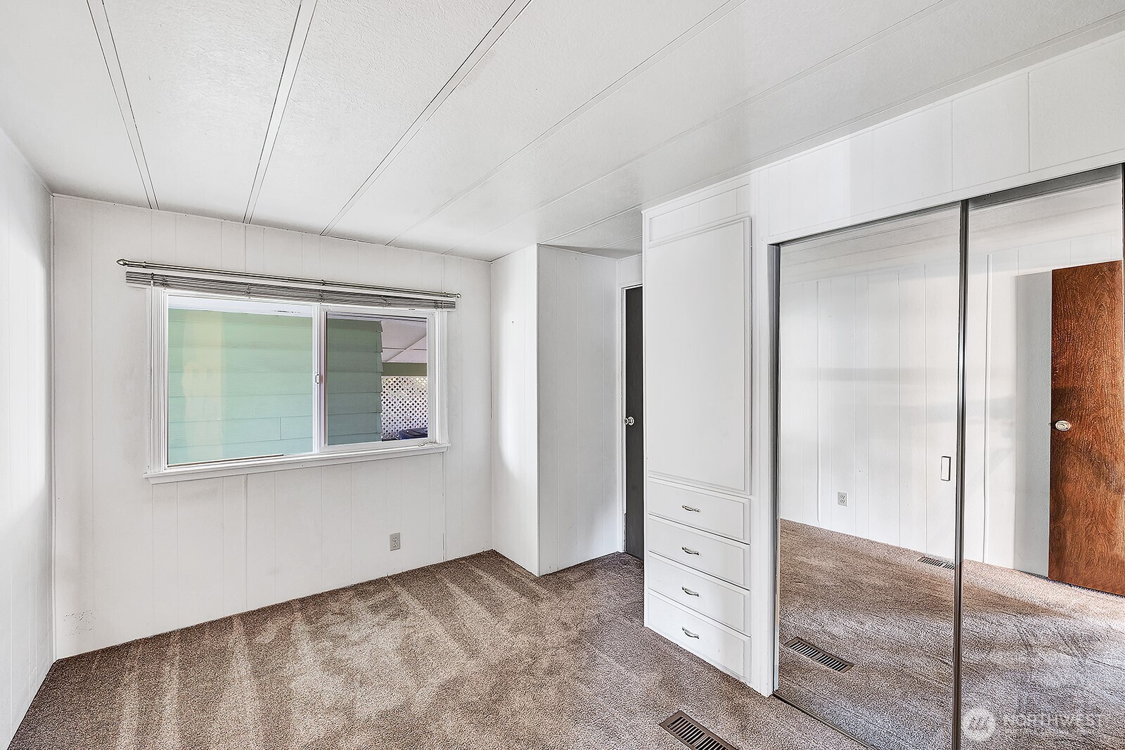 2500 Alder Street Milton WA 98354