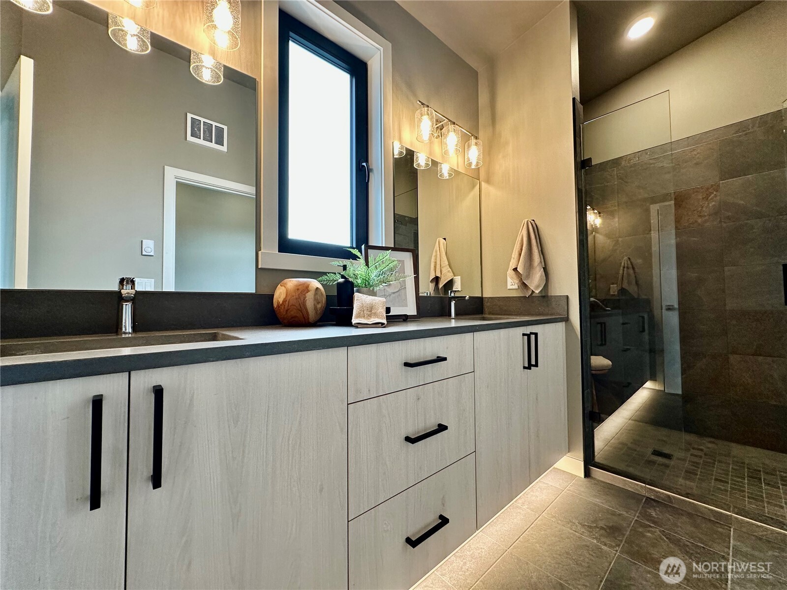 570 Creston Court Bellingham WA 98226