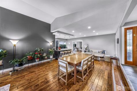 4711 116th Avenue SE Bellevue WA 98006