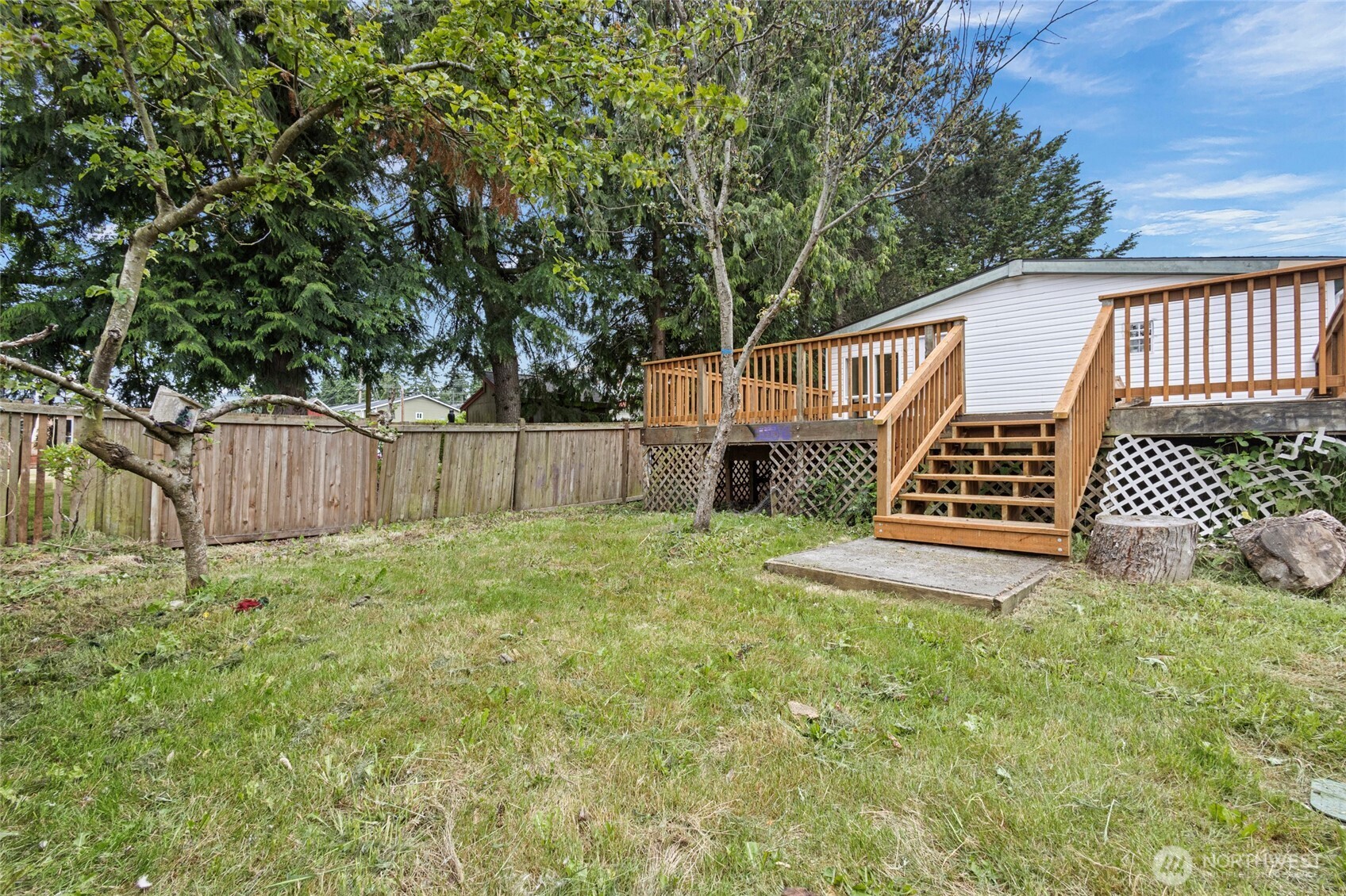 1320 N Oak Harbor Street Oak Harbor WA 98277
