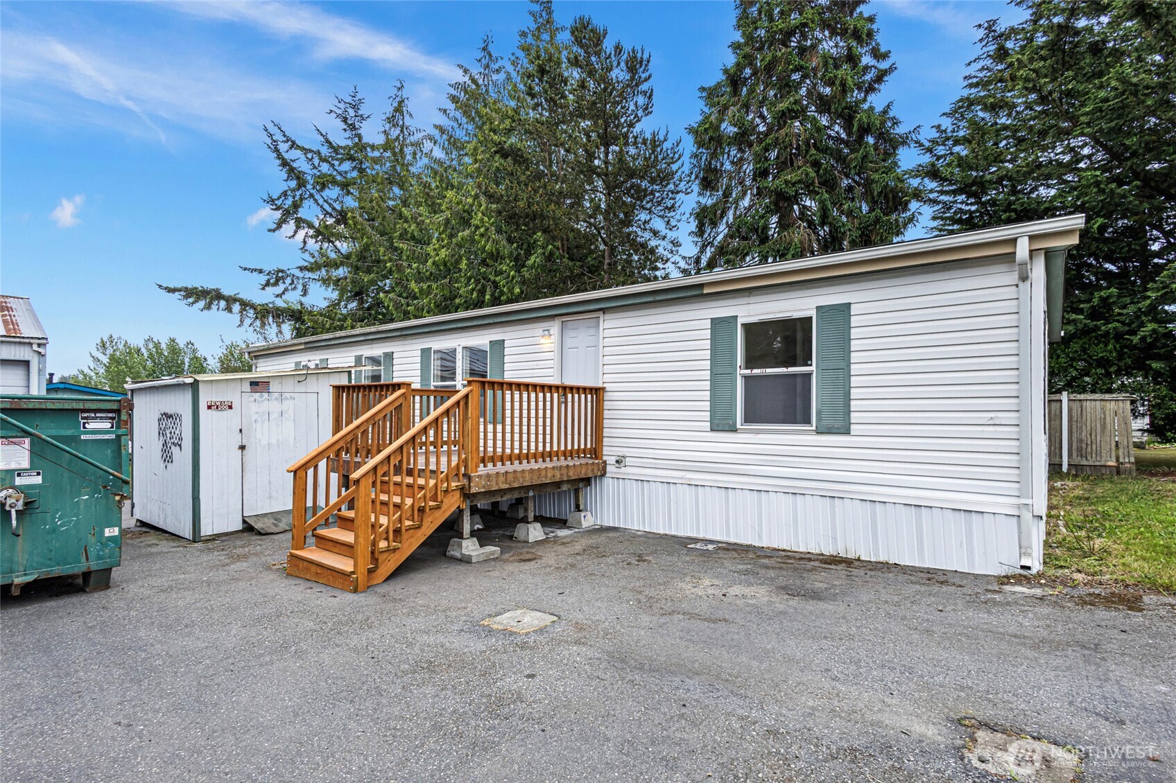 1320 N Oak Harbor Street Oak Harbor WA 98277
