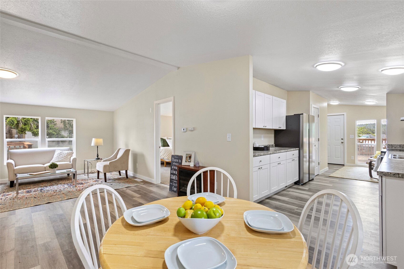 1320 N Oak Harbor Street Oak Harbor WA 98277