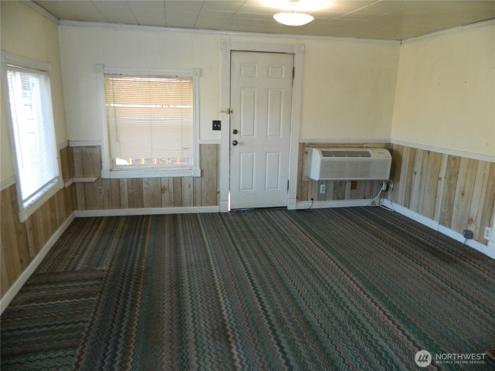 2127 Sinlahekin Road Loomis WA 98827