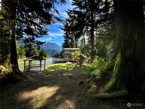 51603 S Riverside Road Gold Bar WA 98251