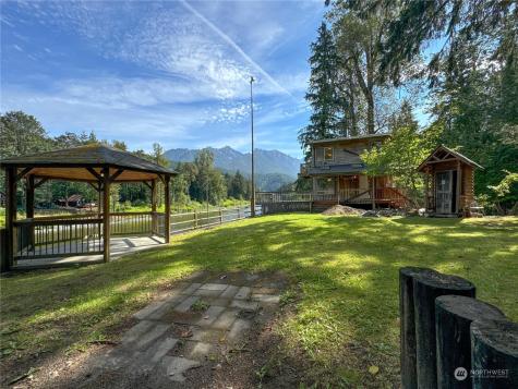 51603 S Riverside Road Gold Bar WA 98251