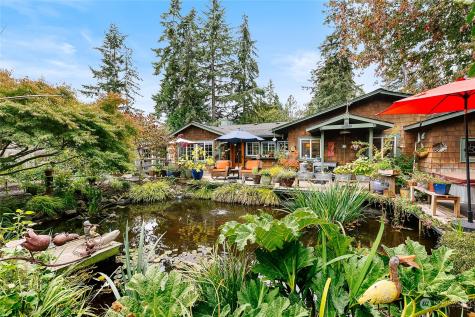 1220 Lovell Avenue NW Bainbridge Island WA 98110