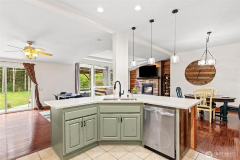 4915 Schwarzmiller Road Lake Stevens WA 98258