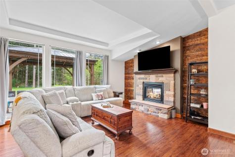 4915 Schwarzmiller Road Lake Stevens WA 98258