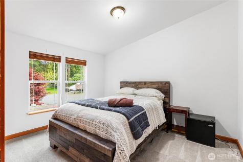 4915 Schwarzmiller Road Lake Stevens WA 98258