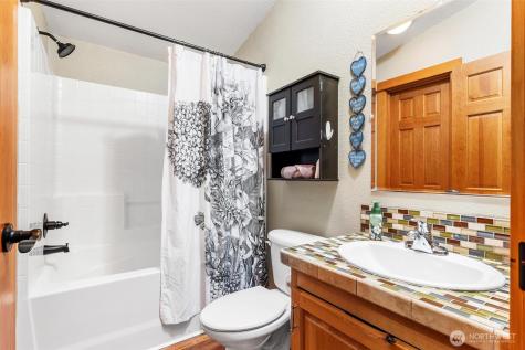 4915 Schwarzmiller Road Lake Stevens WA 98258
