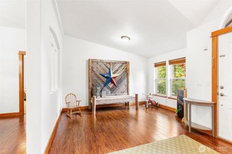 4915 Schwarzmiller Road Lake Stevens WA 98258