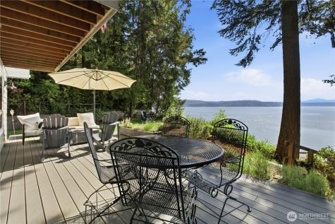 13861 NE North Shore Road Belfair WA 98528