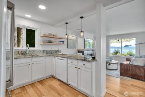 13861 NE North Shore Road Belfair WA 98528