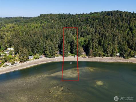 13861 NE North Shore Road Belfair WA 98528