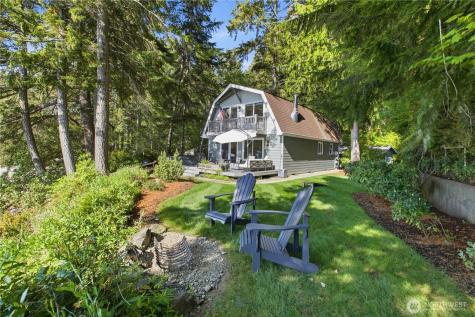 13861 NE North Shore Road Belfair WA 98528