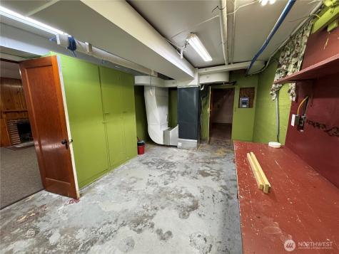 317 Ash Street S Omak WA 98841