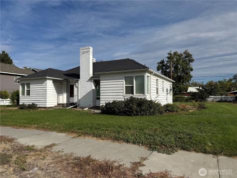 317 Ash Street S Omak WA 98841