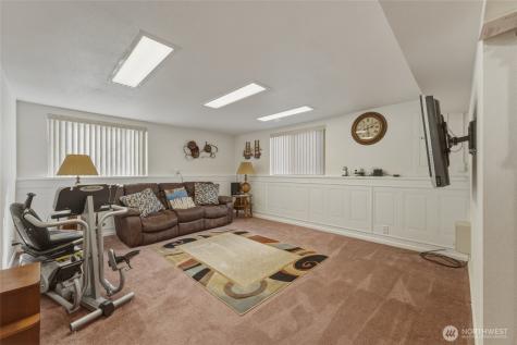 1140 SE Colonial Drive College Place WA 99324