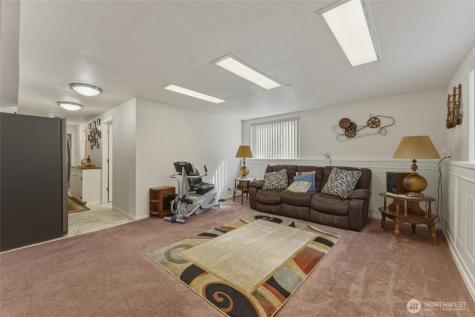 1140 SE Colonial Drive College Place WA 99324