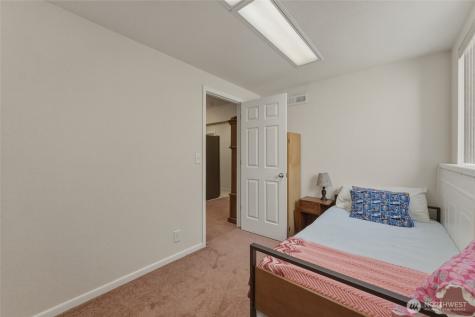 1140 SE Colonial Drive College Place WA 99324