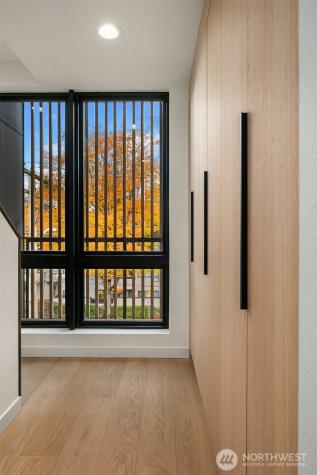 417 99th Avenue NE Bellevue WA 98004