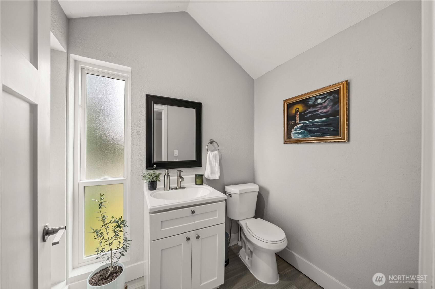 407 E Wright Avenue Tacoma WA 98404