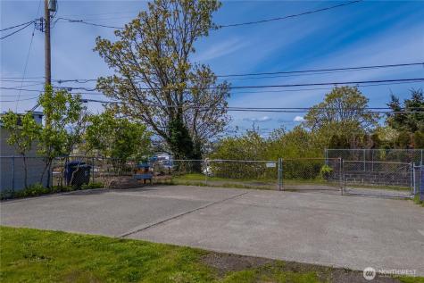 407 E Wright Avenue Tacoma WA 98404