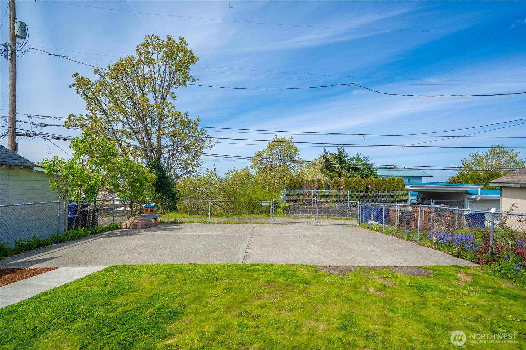 407 E Wright Avenue Tacoma WA 98404