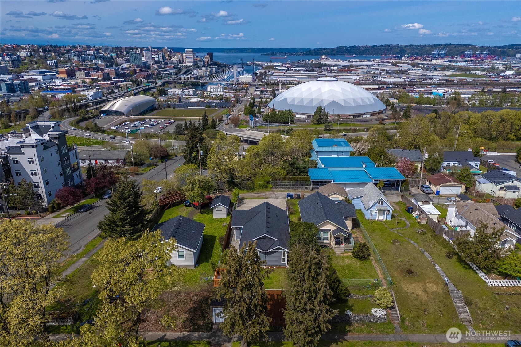 407 E Wright Avenue Tacoma WA 98404