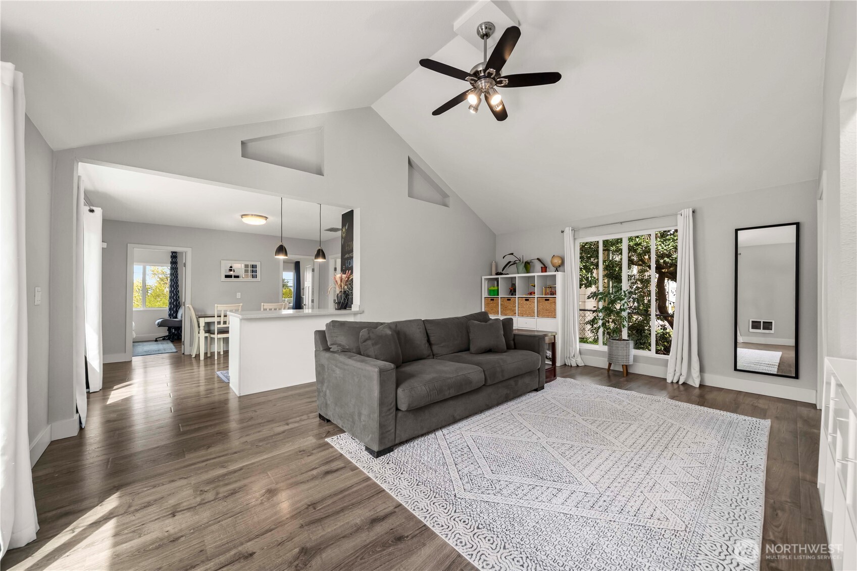 407 E Wright Avenue Tacoma WA 98404