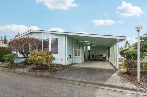 1427 100TH Everett WA 98204