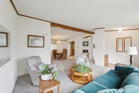 1427 100th Street SW Everett WA 98204