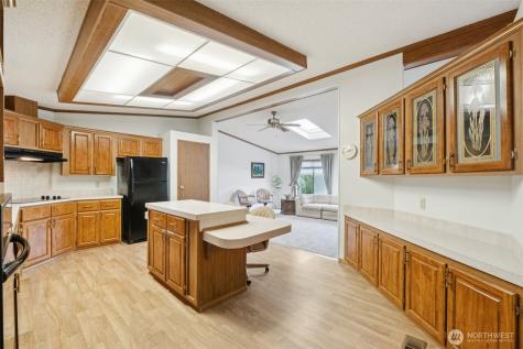 1427 100th Street SW Everett WA 98204
