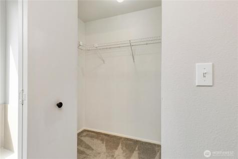 2721 211th Place SW Lynnwood WA 98036