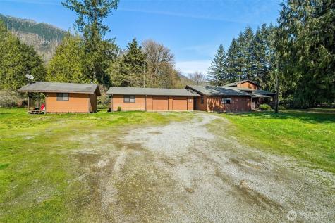 31211 Boulder Creek Drive Arlington WA 98223