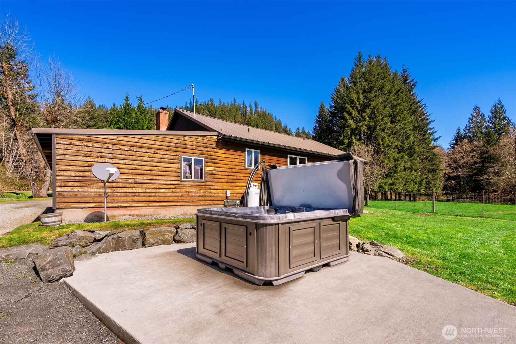 15052 Lewis River Road Ariel WA 98603