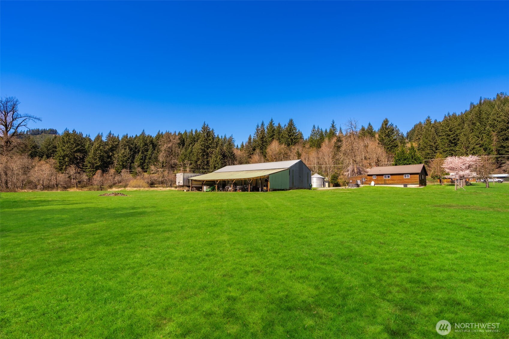 15052 Lewis River Road Ariel WA 98603