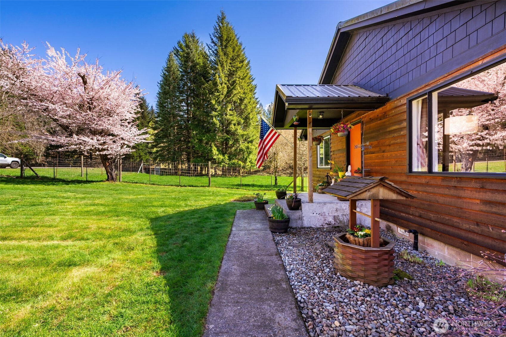 15052 Lewis River Road Ariel WA 98603