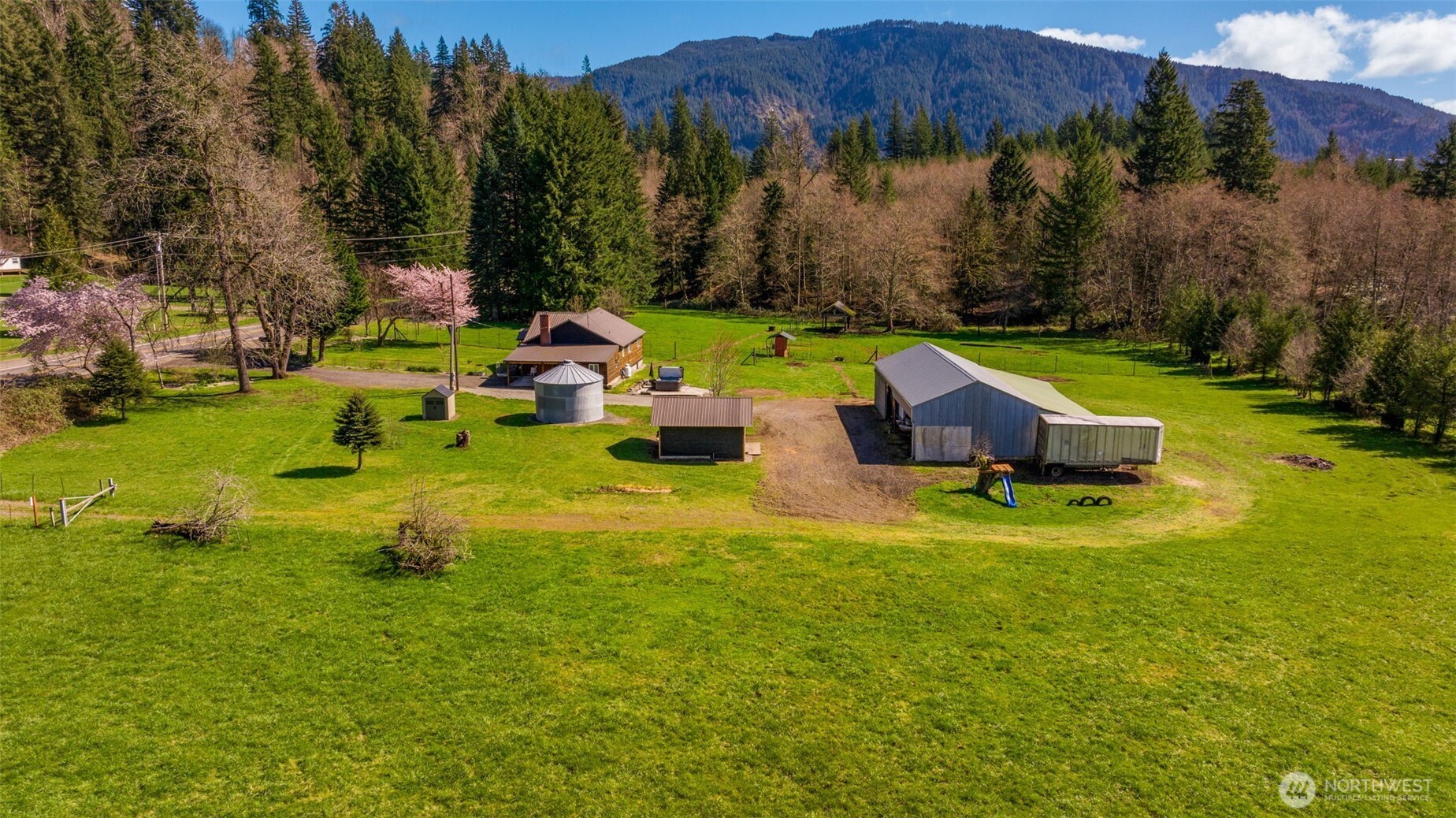 15052 Lewis River Road Ariel WA 98603