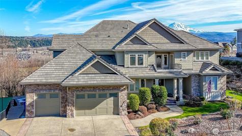 16609 139th Avenue E Puyallup WA 98374