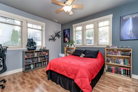 16609 139th Avenue E Puyallup WA 98374