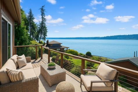 14758 SW Spring Beach Road Vashon WA 98070