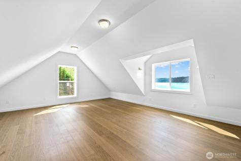 14758 SW Spring Beach Road Vashon WA 98070