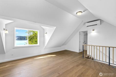 14758 SW Spring Beach Road Vashon WA 98070