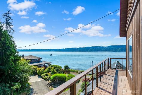 14758 SW Spring Beach Road Vashon WA 98070