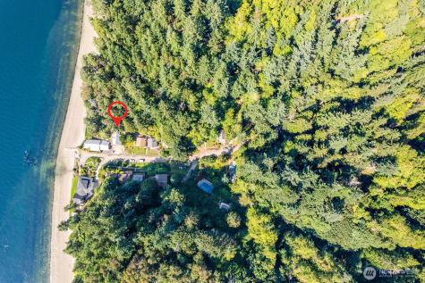 14758 SW Spring Beach Road Vashon WA 98070