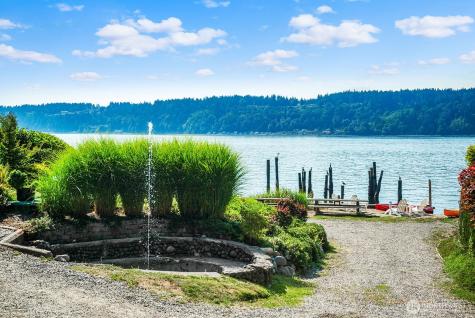 14758 SW Spring Beach Road Vashon WA 98070