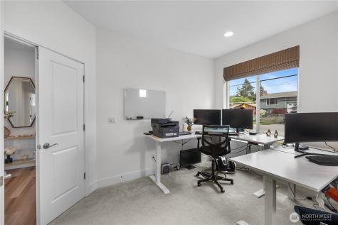 20818 54th Avenue W Lynnwood WA 98036